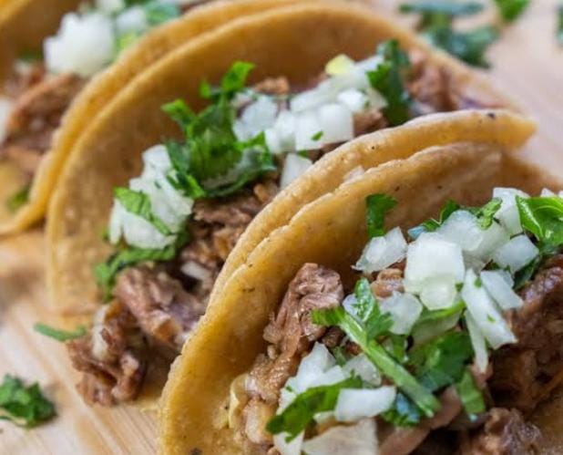 Taco De Barbacoa De Res