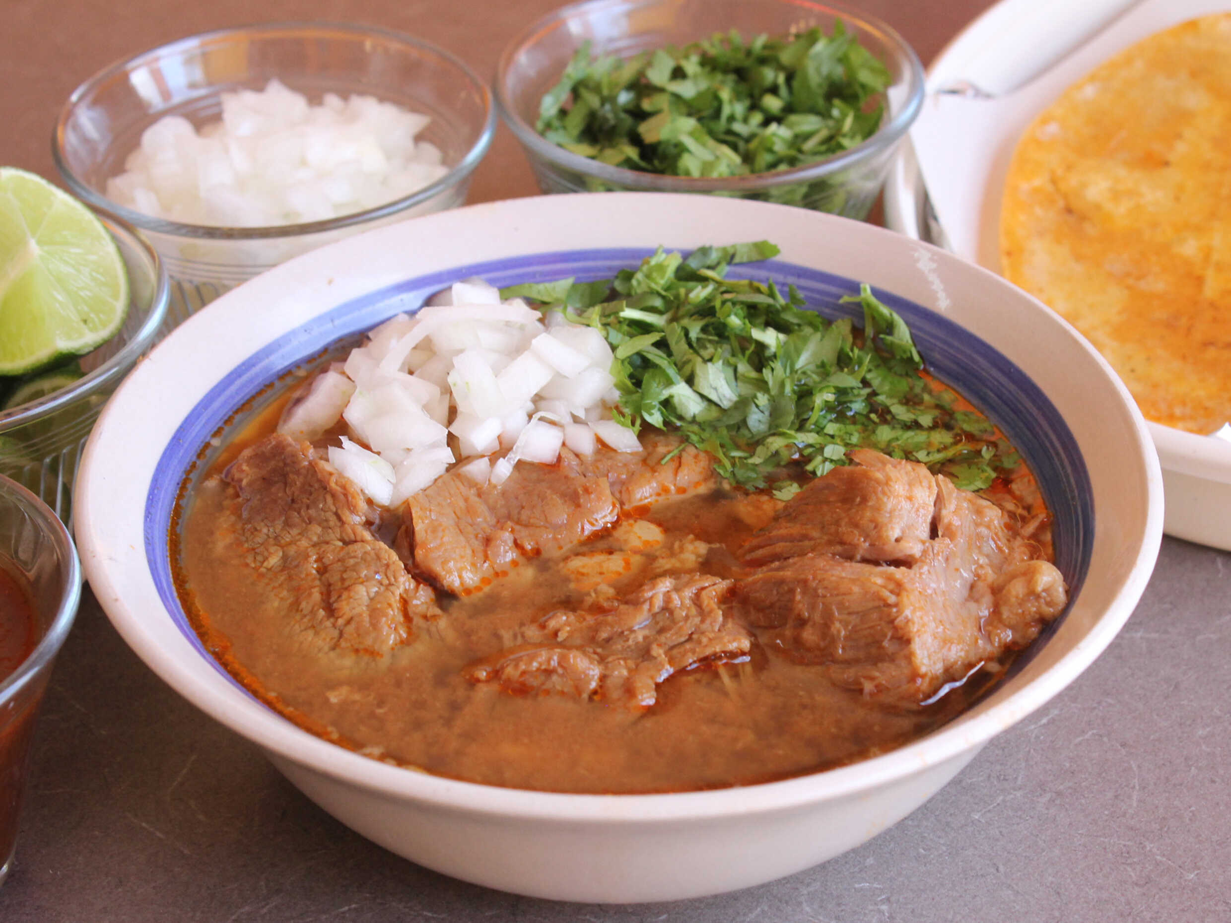 1/2 Orden de Birria 16 oz.