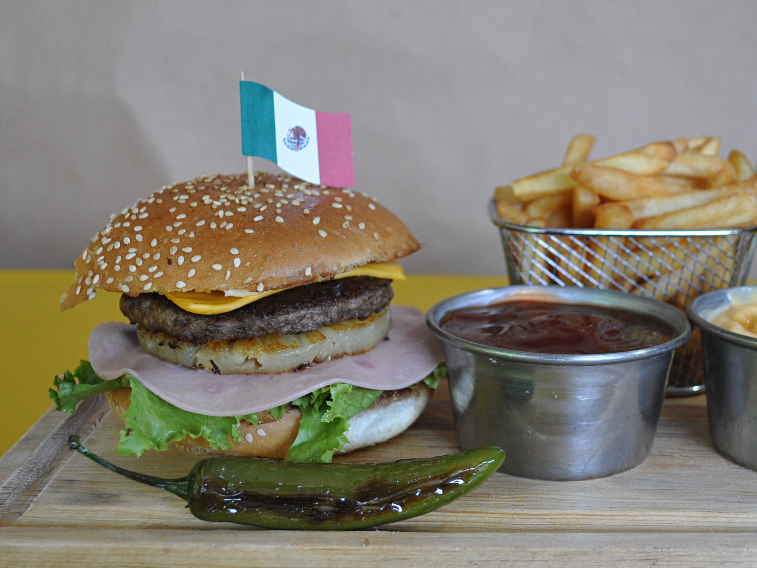 Hamburguesa Hawaiana (Sola)