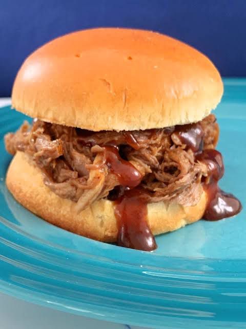 Pulled Pork Sándwich