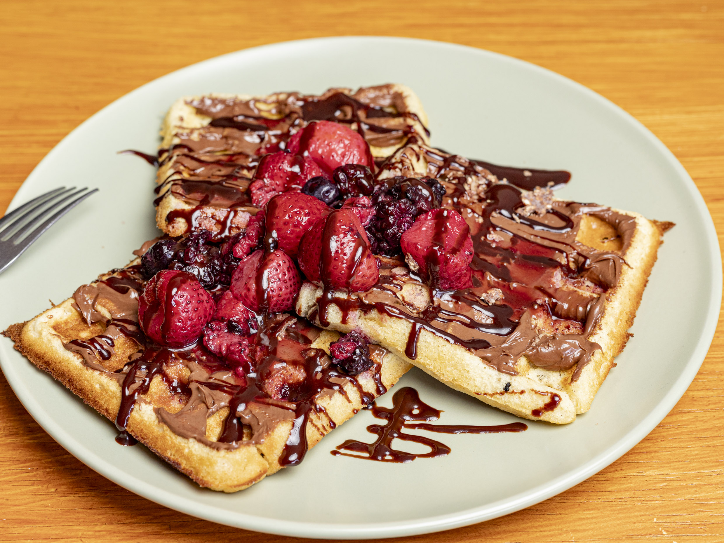 3 Waffles con NUTELLA y FRESA