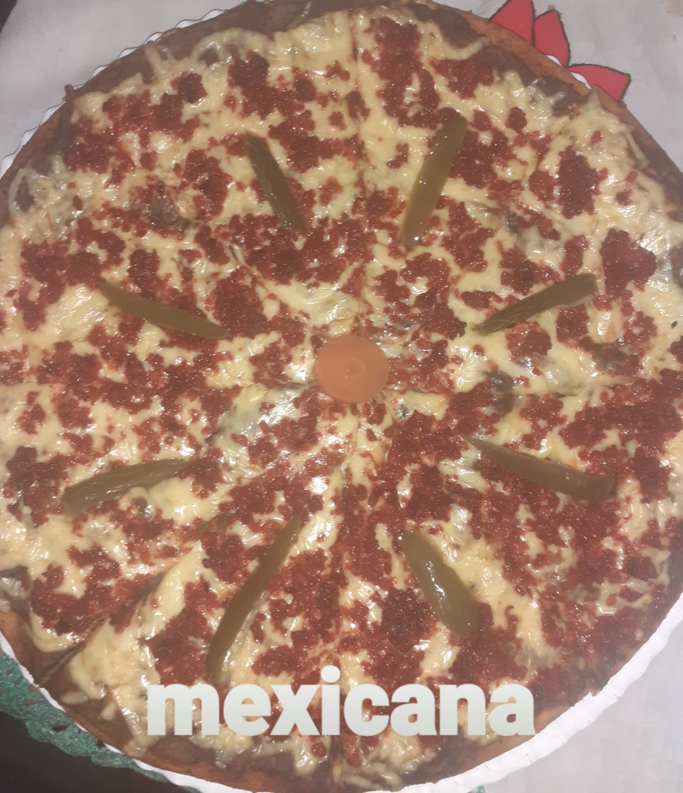 Pizza Di Bufala + Pizza Mexicana
