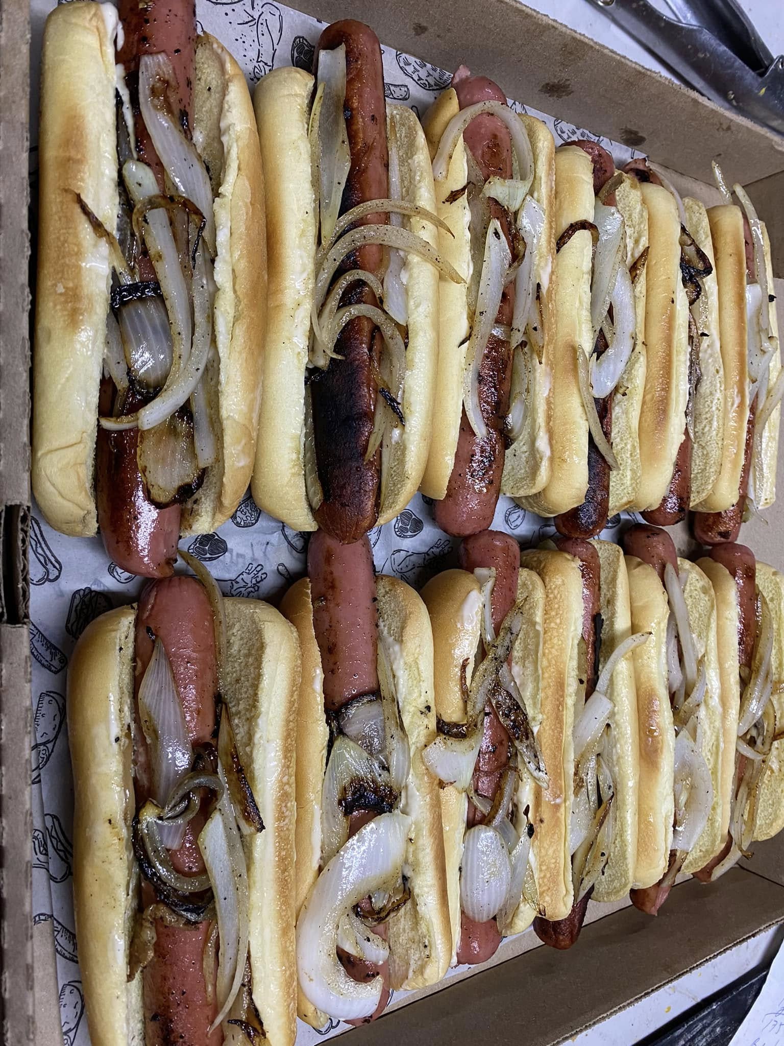 Hotdog 3 Quesos con Papas