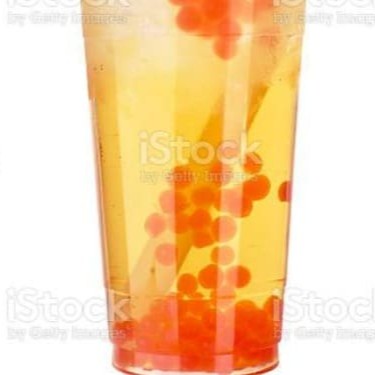 Chá de frutas com bobo.