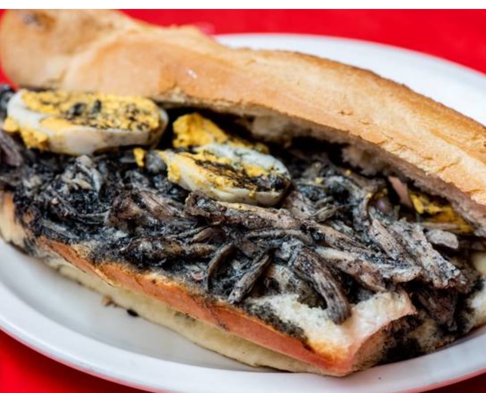 Torta de Relleno Negro.