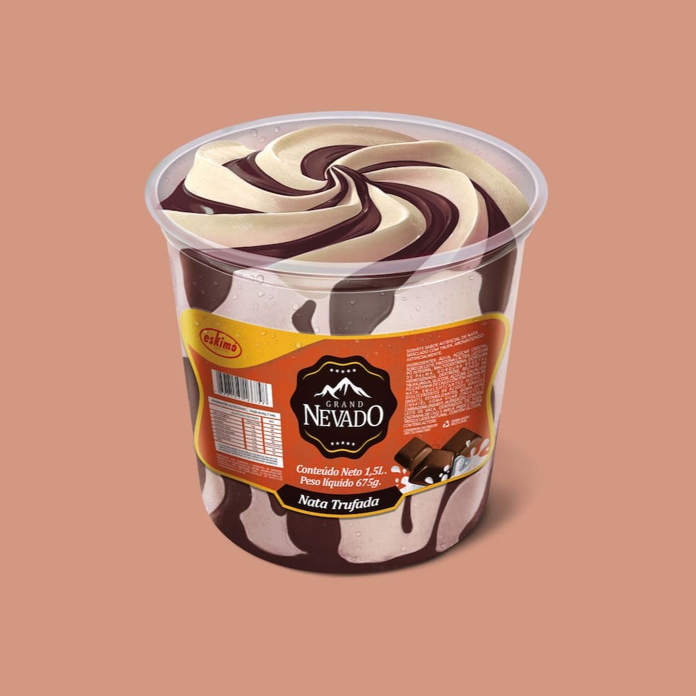 Ingredientes:  água, açúcar cristal leite em pó integral , gordura vegetal hidrogenada, dextrose , cacau em pó, castanha de caju. Contém sabor artificial de nata e de leite conden.