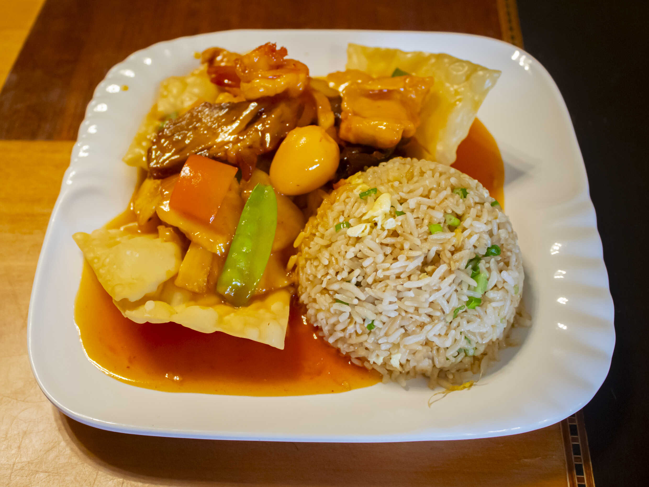 Kam Lu Wantan Menú