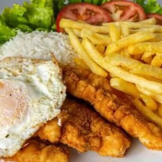 Arroz, feijão e você escolhe uma (1) mistura e dois (2) acompanhamentos para o seu Executivo do Dia.    Foto meramente ilustrativa.  *Não fazemos trocas de complementos.