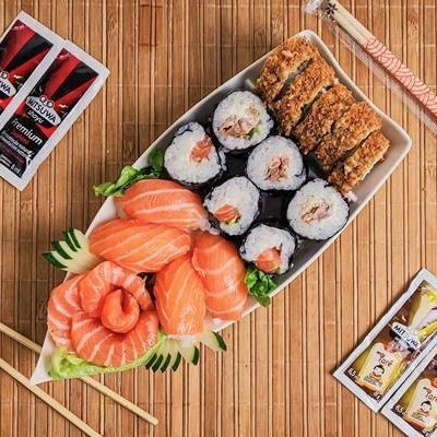 4 hot filadelfia, 4 sushi salmão, 4 sashimi salmão, 6 makimono skin, 6 makimono filadelfia.