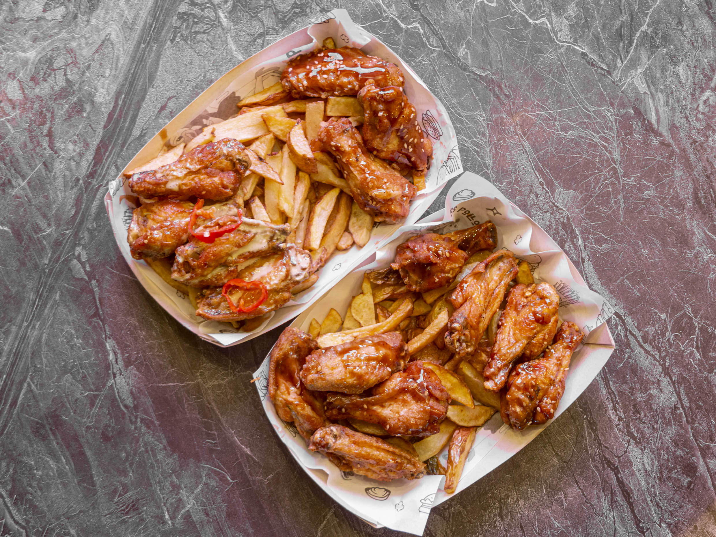 16 Unidades de Alitas con Papas