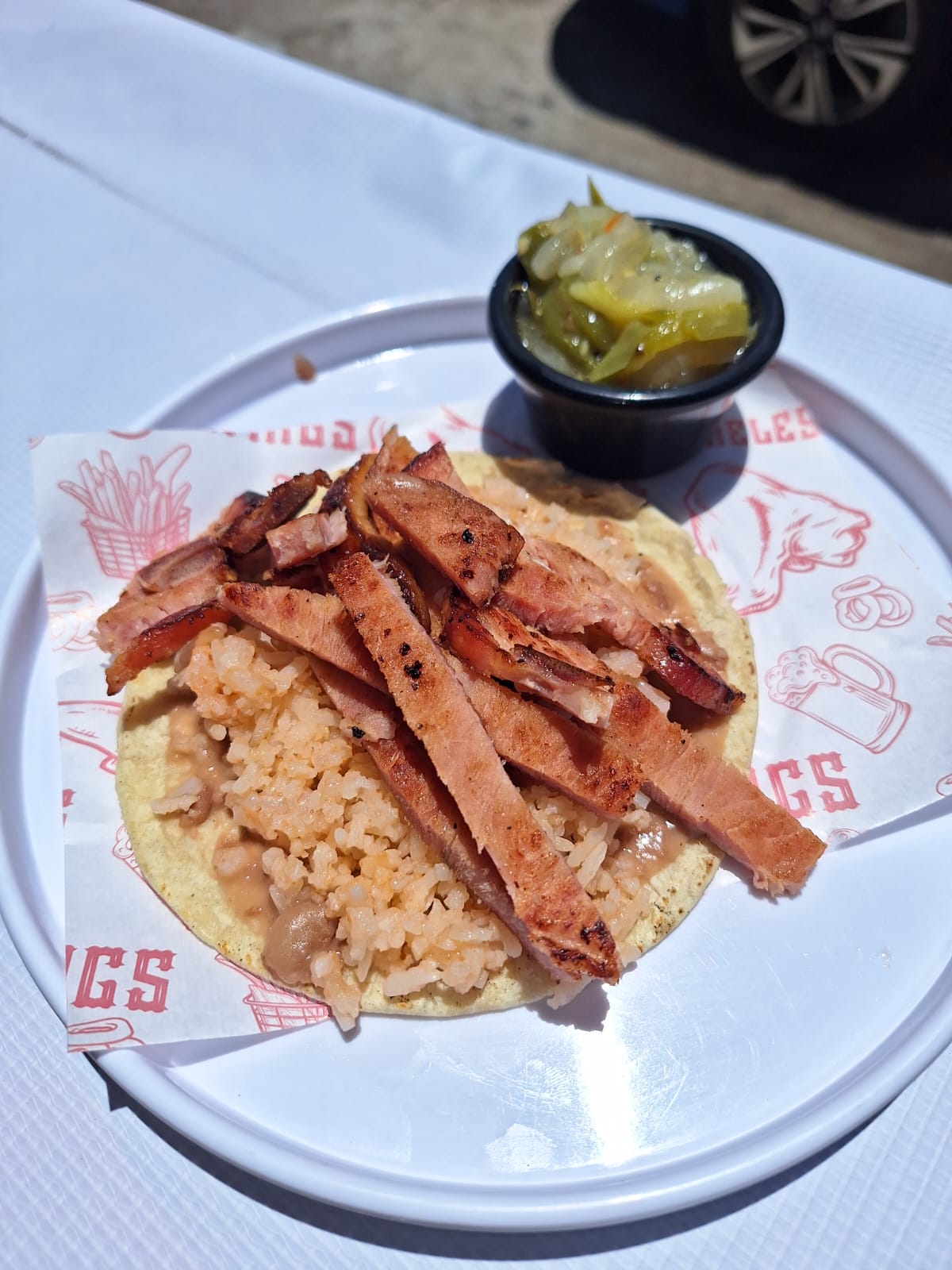Taco Grande de Chuleta Ahumada con Arroz