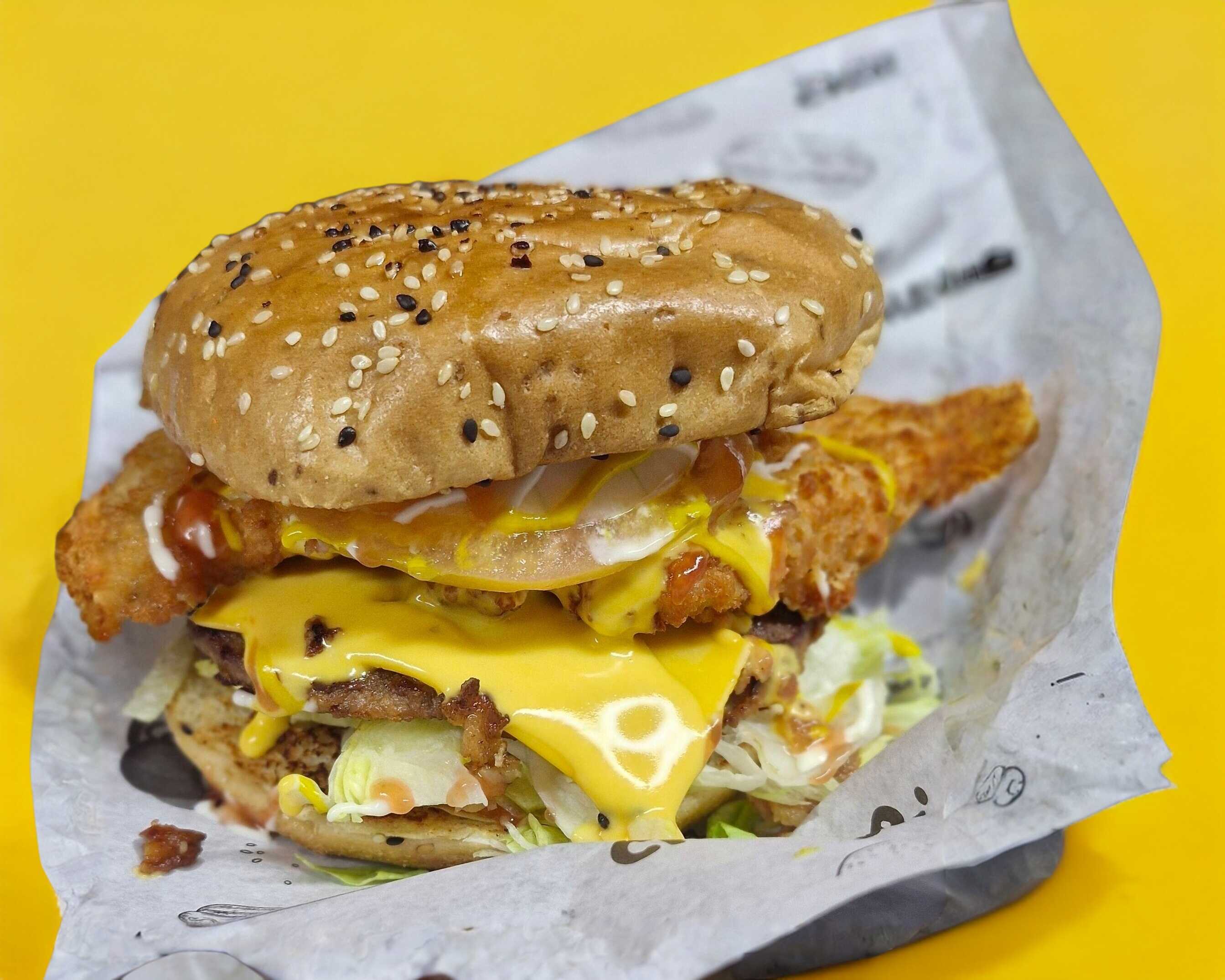 Hamburguesa de Res con Pechuga