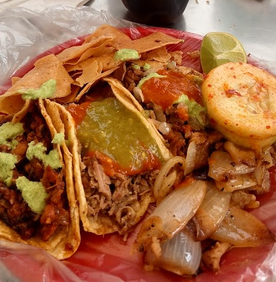Taco campechano