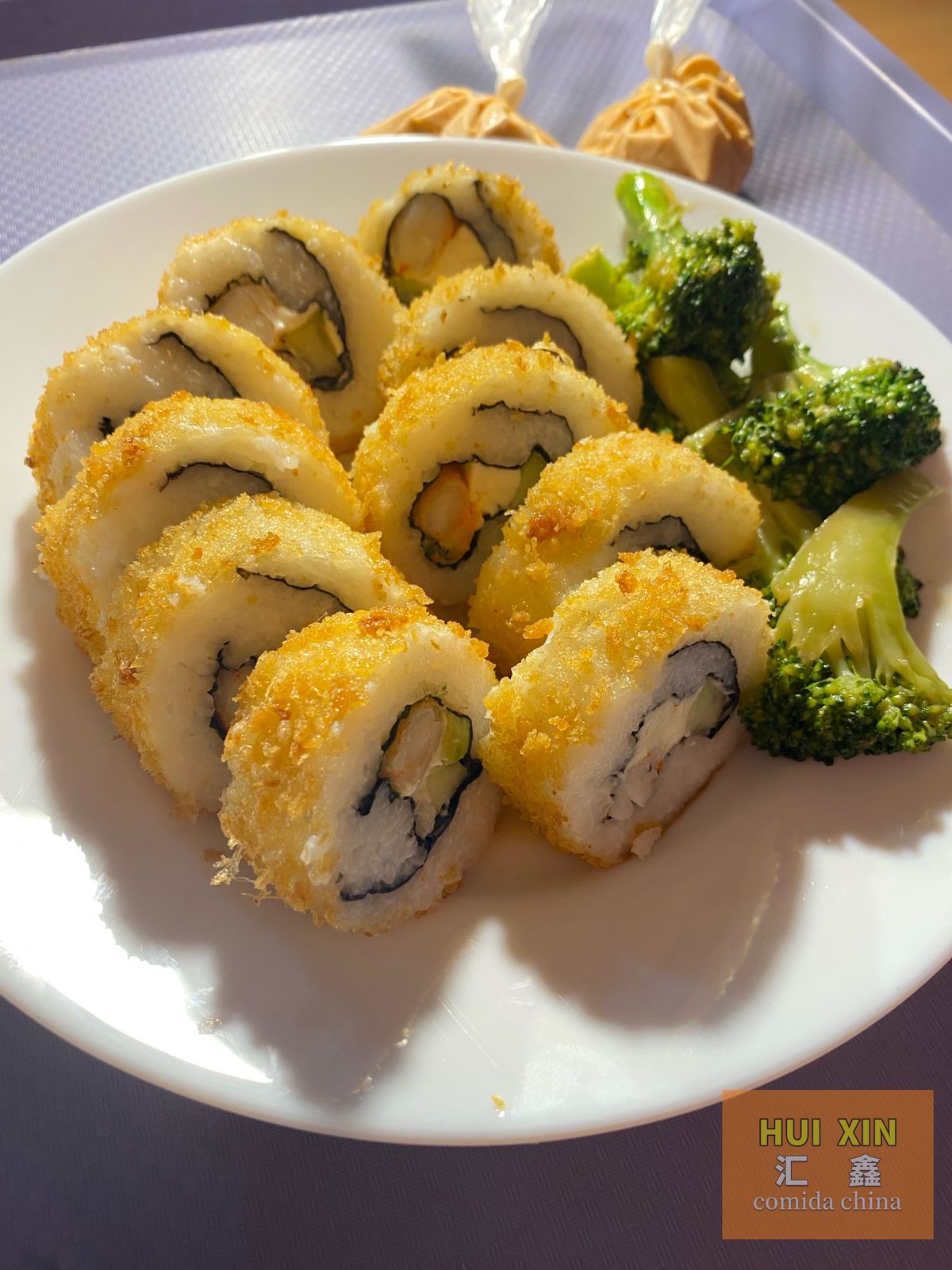 Sushi Empanizado de Camarón
