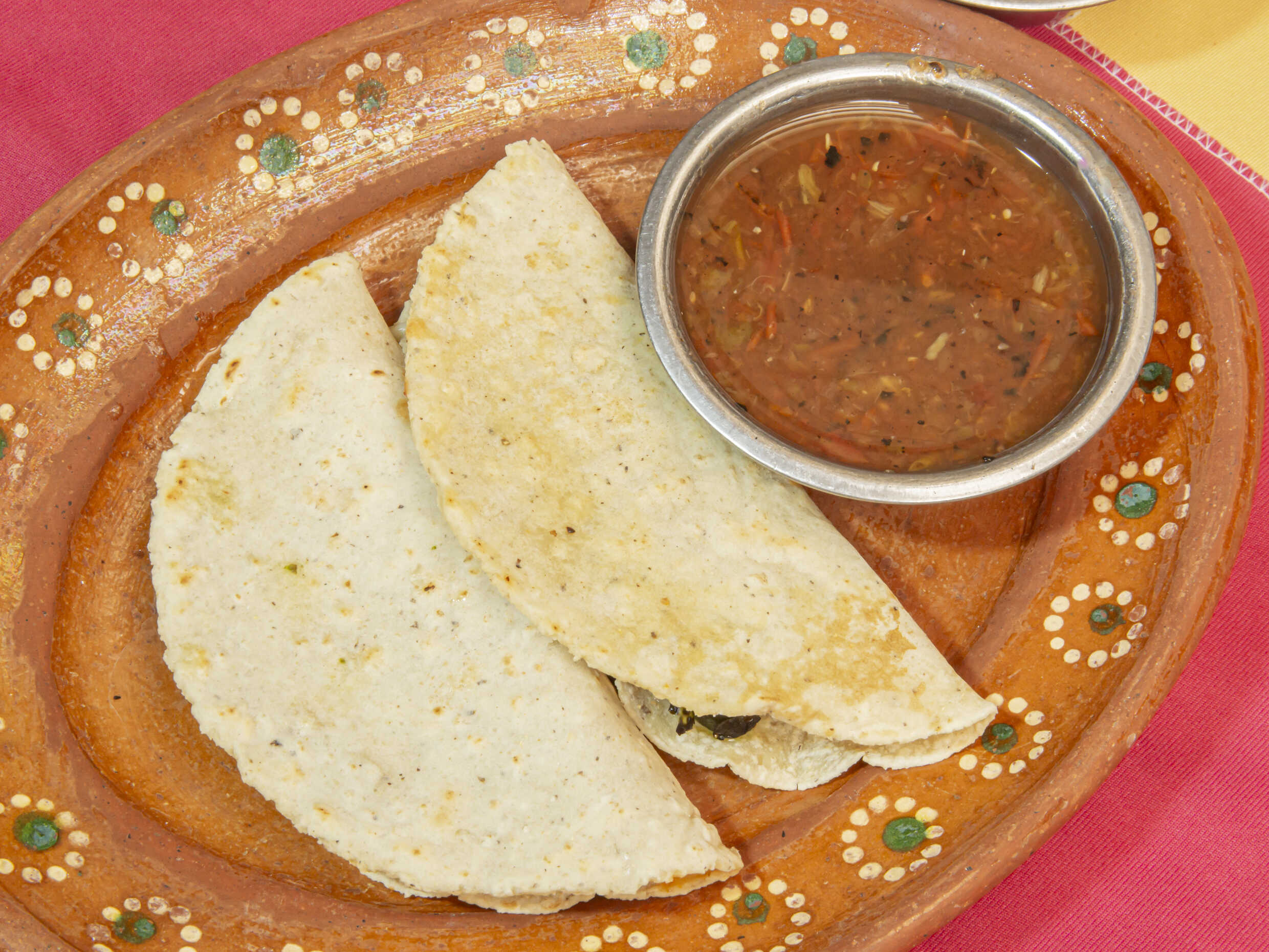Quesadilla con Guisado Orden de 3 pzas