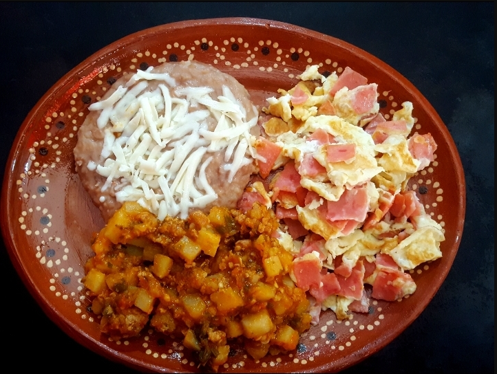 Desayuno con Jamón