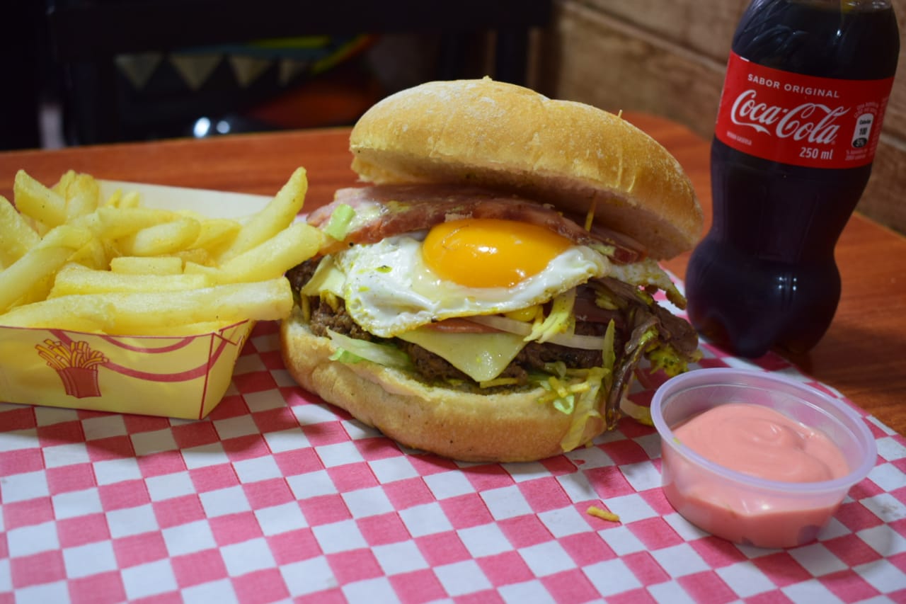 Hamburguesa Criolla