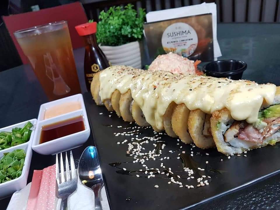 Tres Quesos Roll