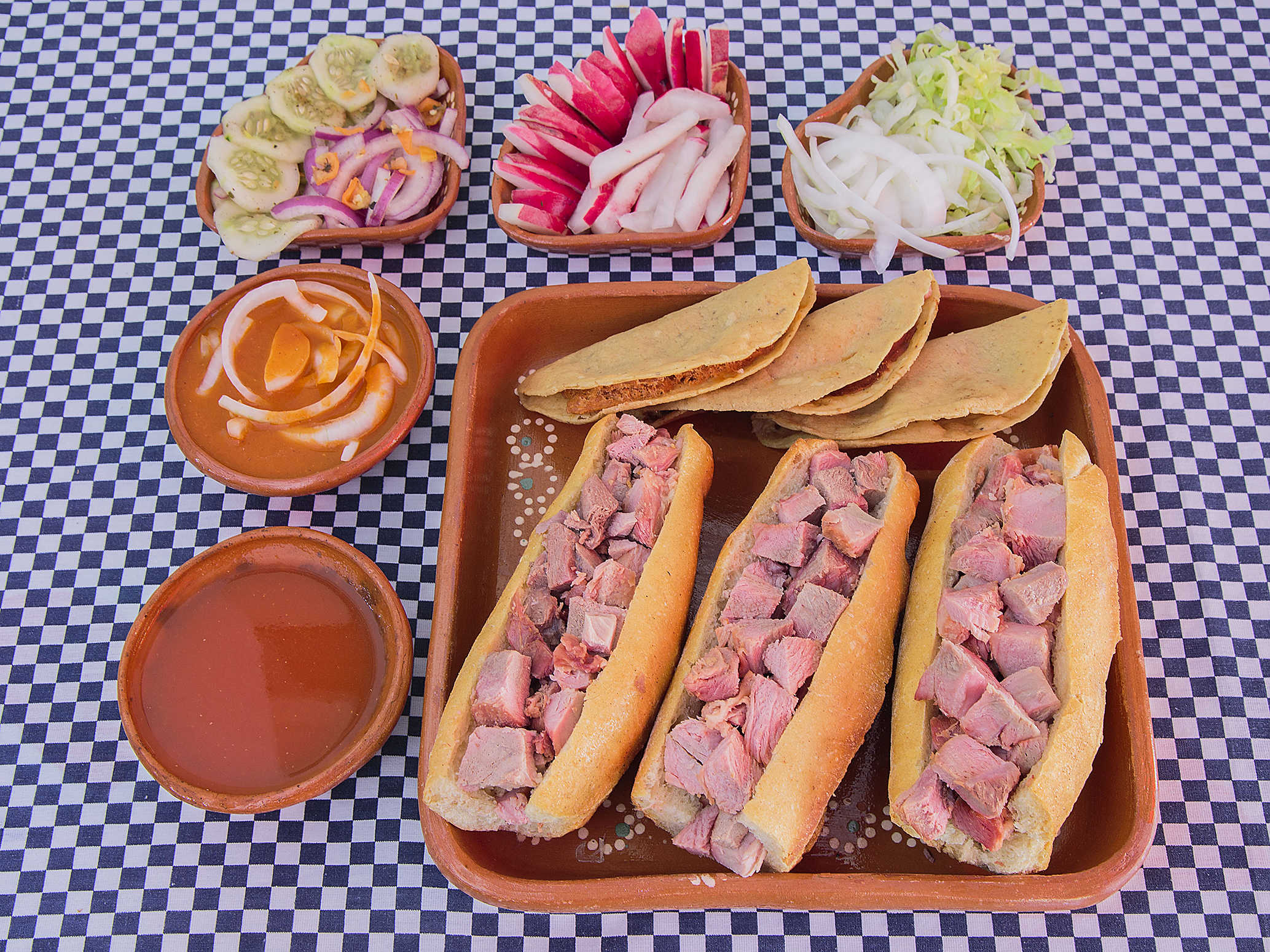 3 tortas + 3 tacos