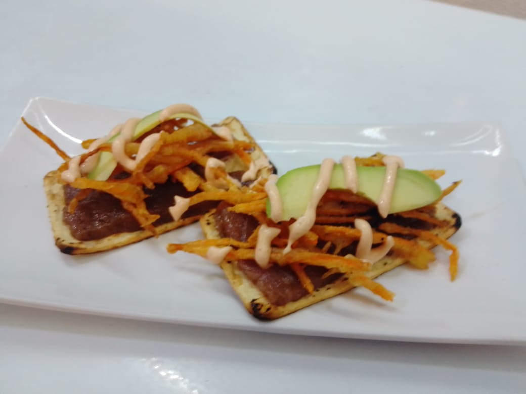 Tostada de Atún