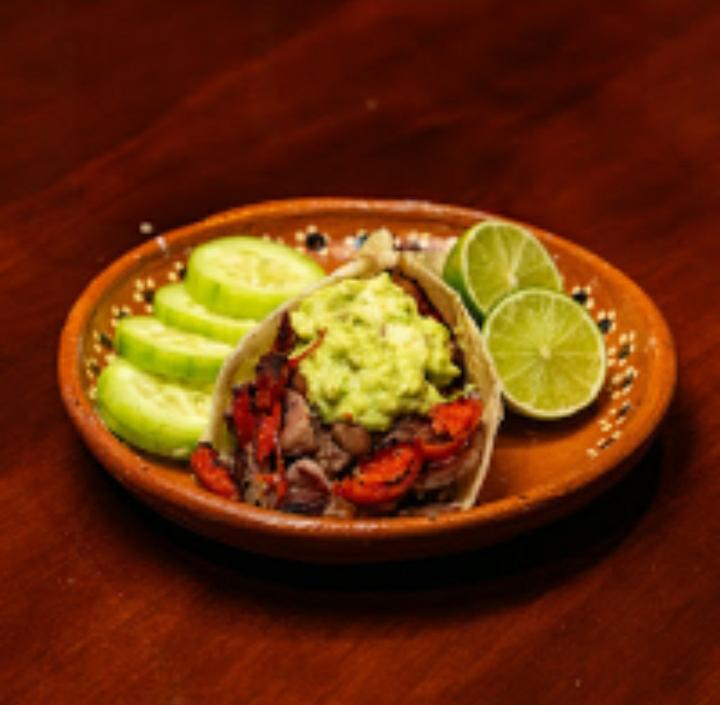 Taco de Harina con Combinado