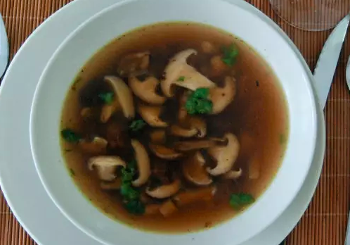 SOPA DE HONGOS