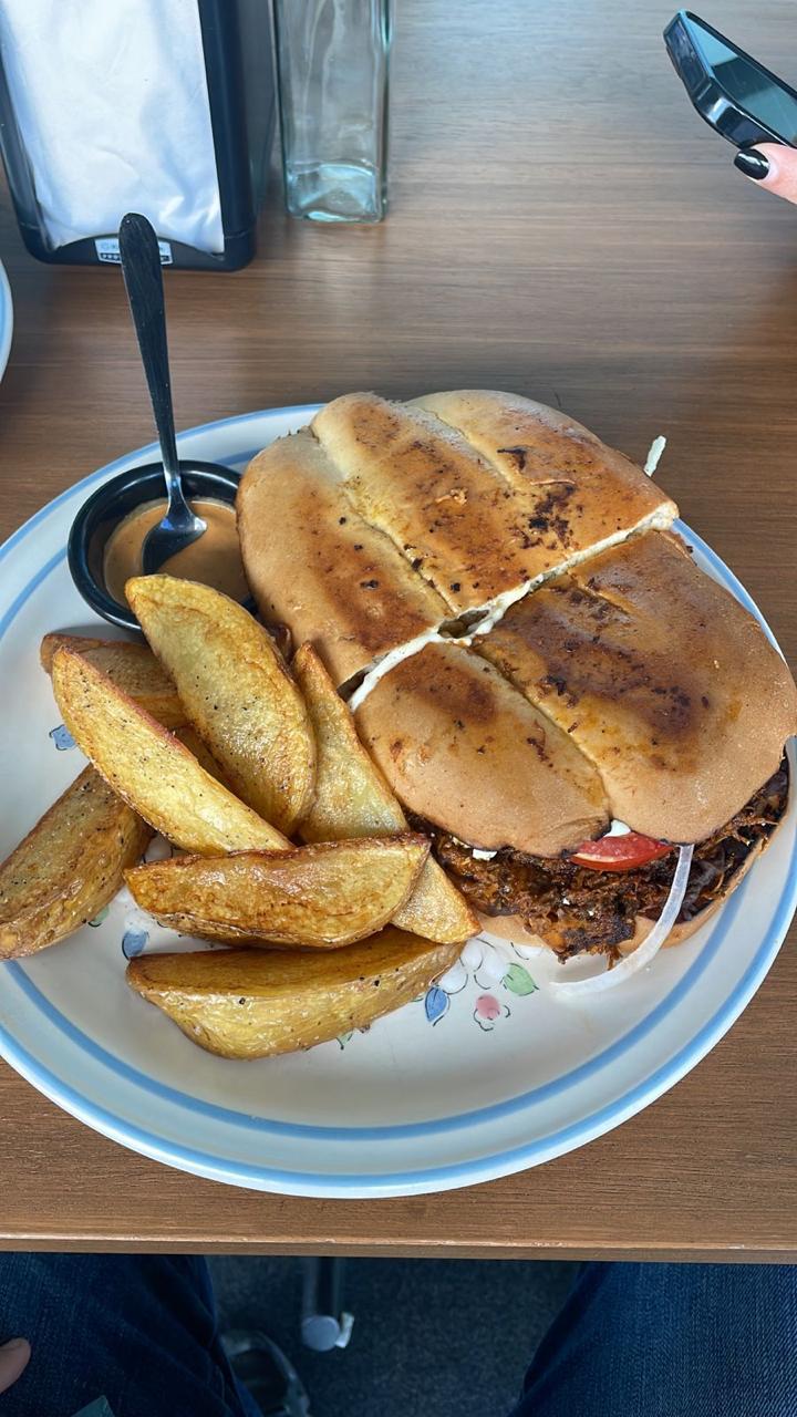 Torta de Milanesa de Res