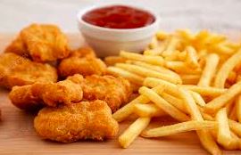 Promo 🤑 Nuggets Pollo y Papas Fritas