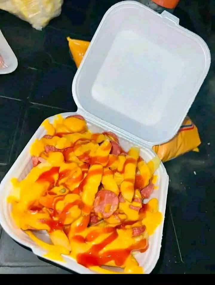 Salchipapa