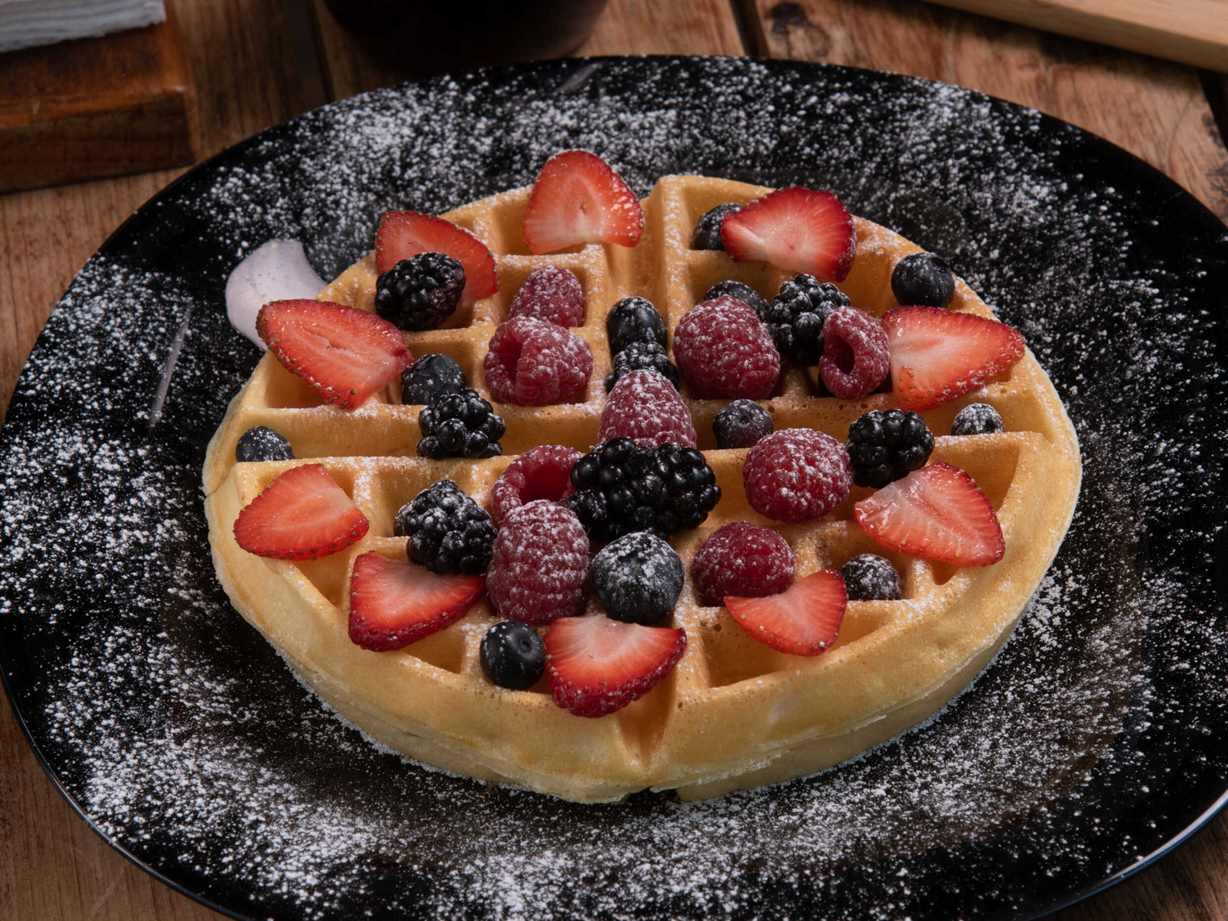 Waffle & Frutos Rojos