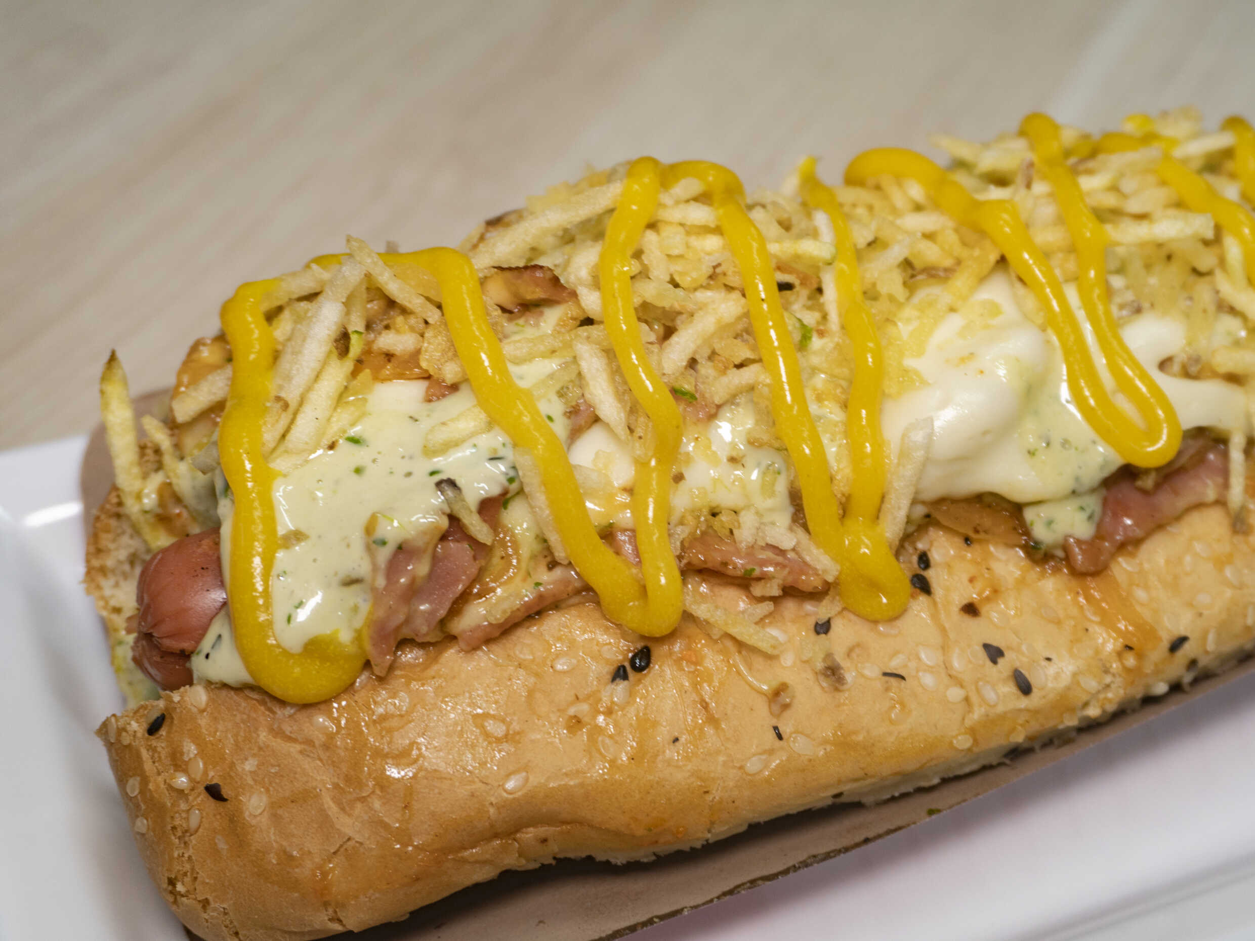 Combo Perro Americano con Papas y Gaseosa..