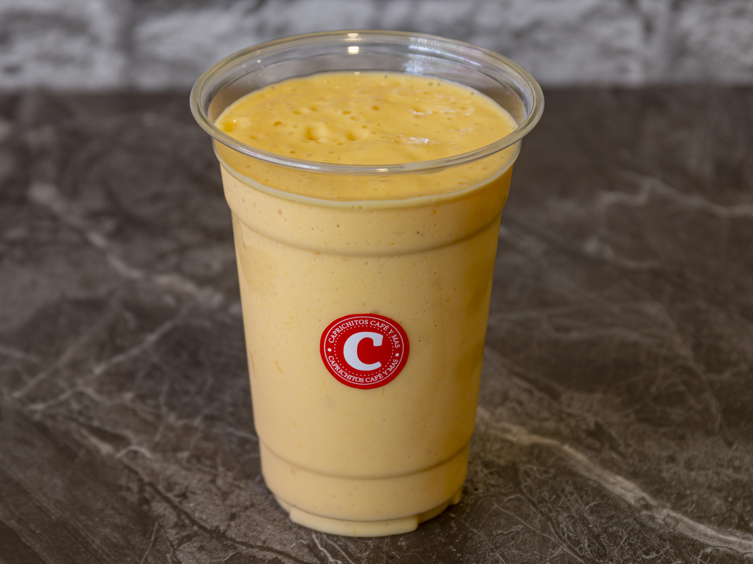 Jugo de Mango con Leche 16 oz