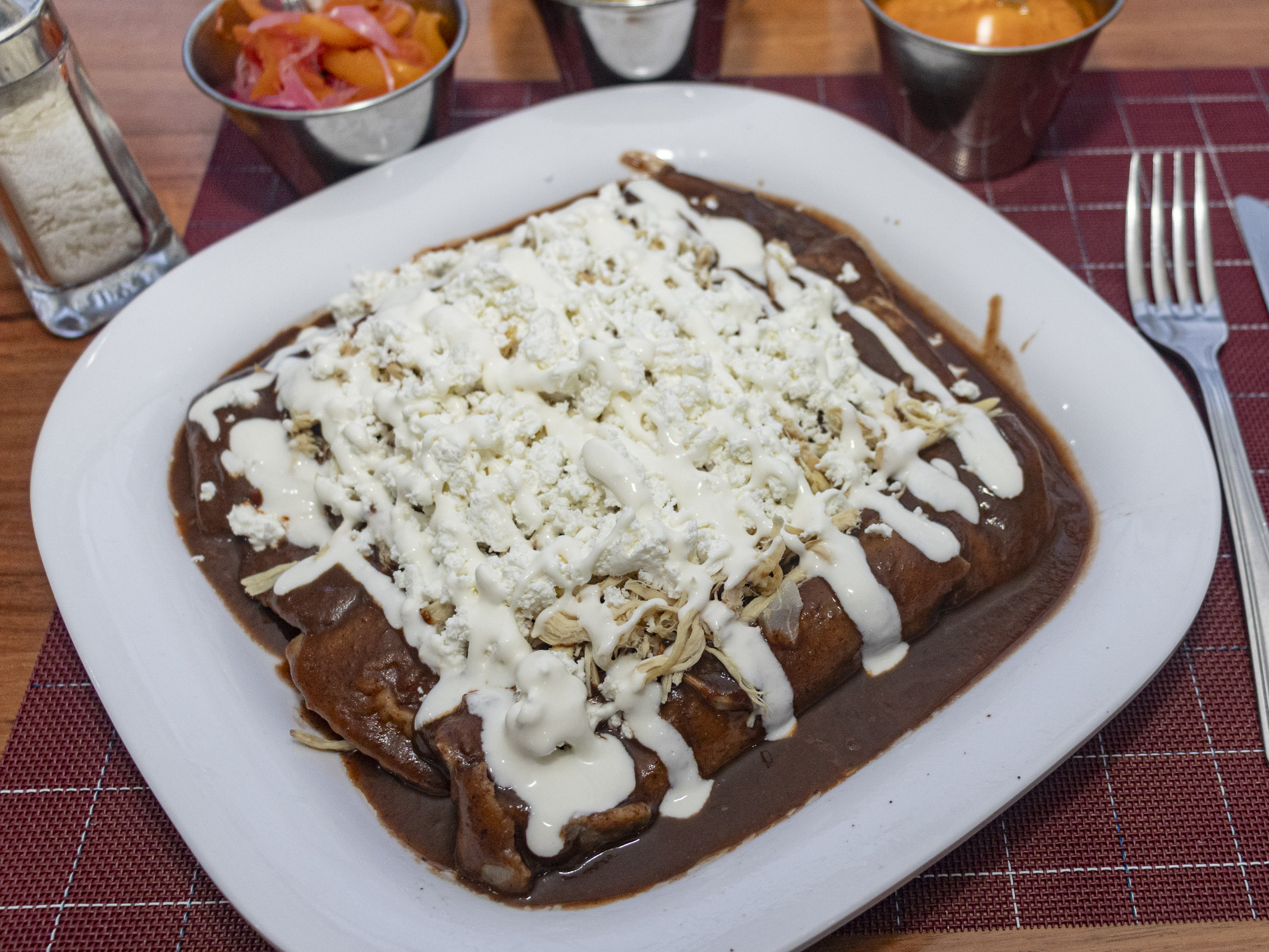 Desayuno Ejecutivo Enfrijoladas