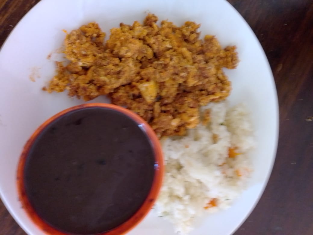 Huevos con chorizo