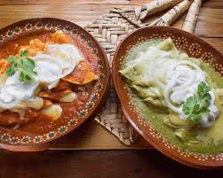 Chilaquiles o enchiladas