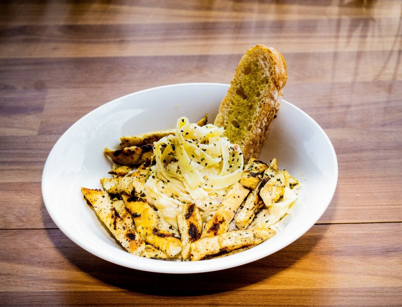Pasta 424 Pollo