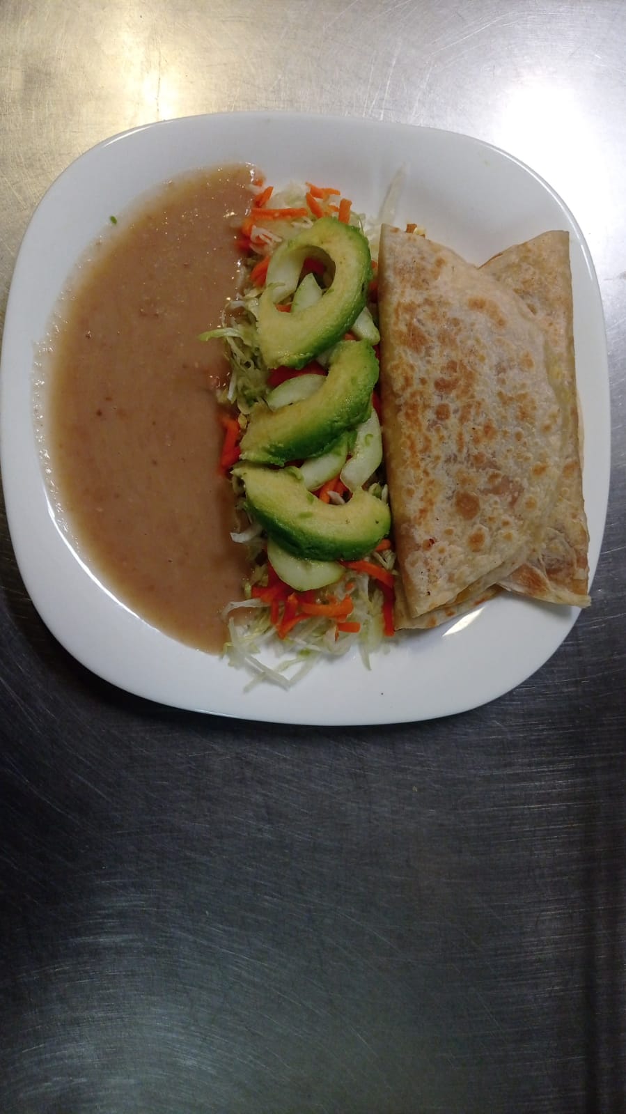Orden 3 Quesadillas + Bebida