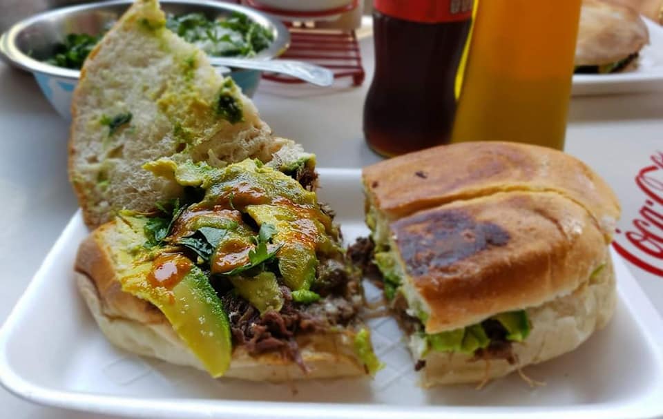 Torta con aguacate