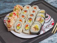 Compra 1 Maki,llevas 1/2 gratis (frío y caliente)