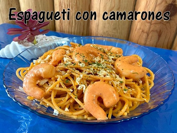 Espagueti con Camarones