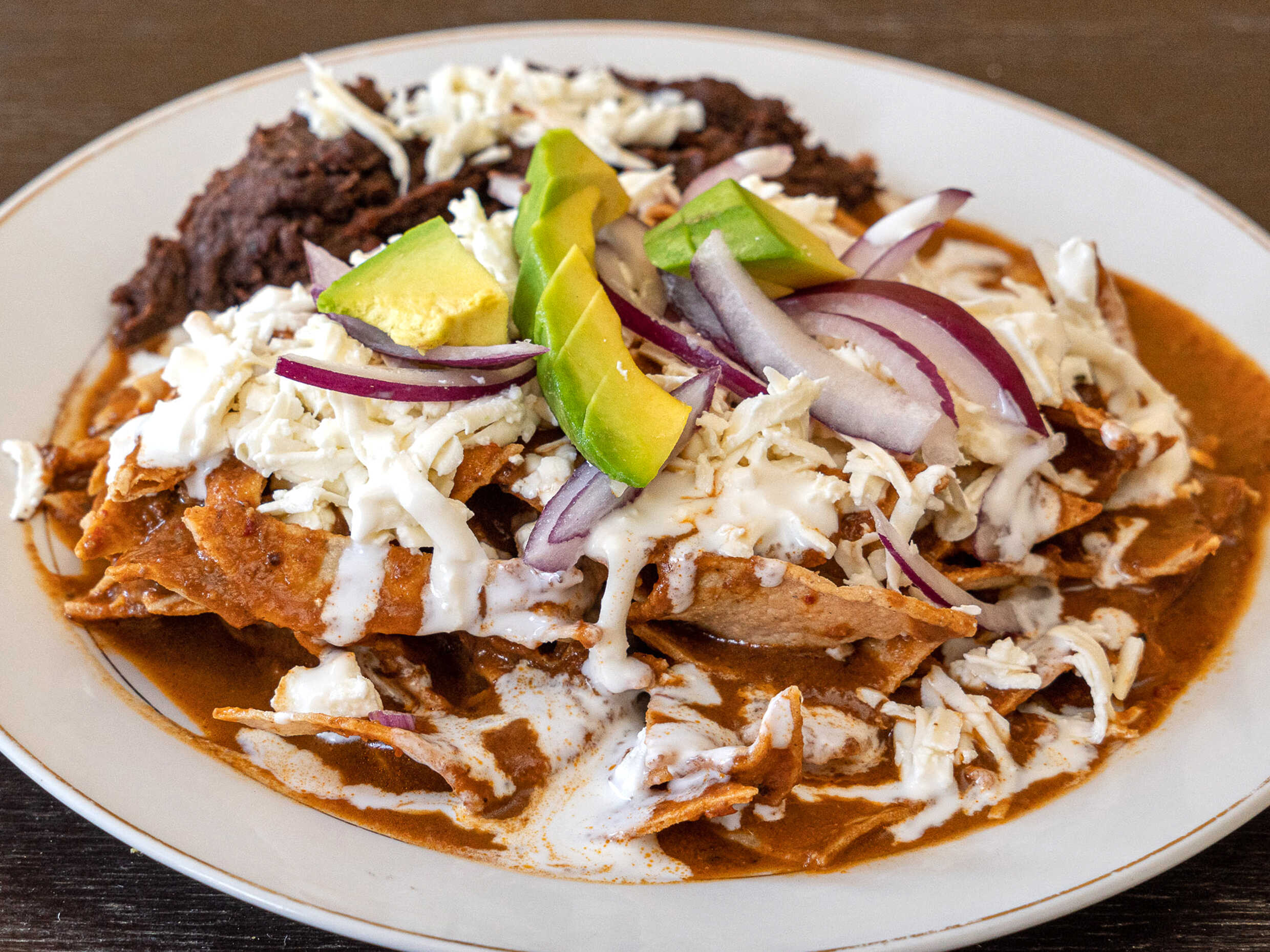 Chilaquiles Encacahuatados