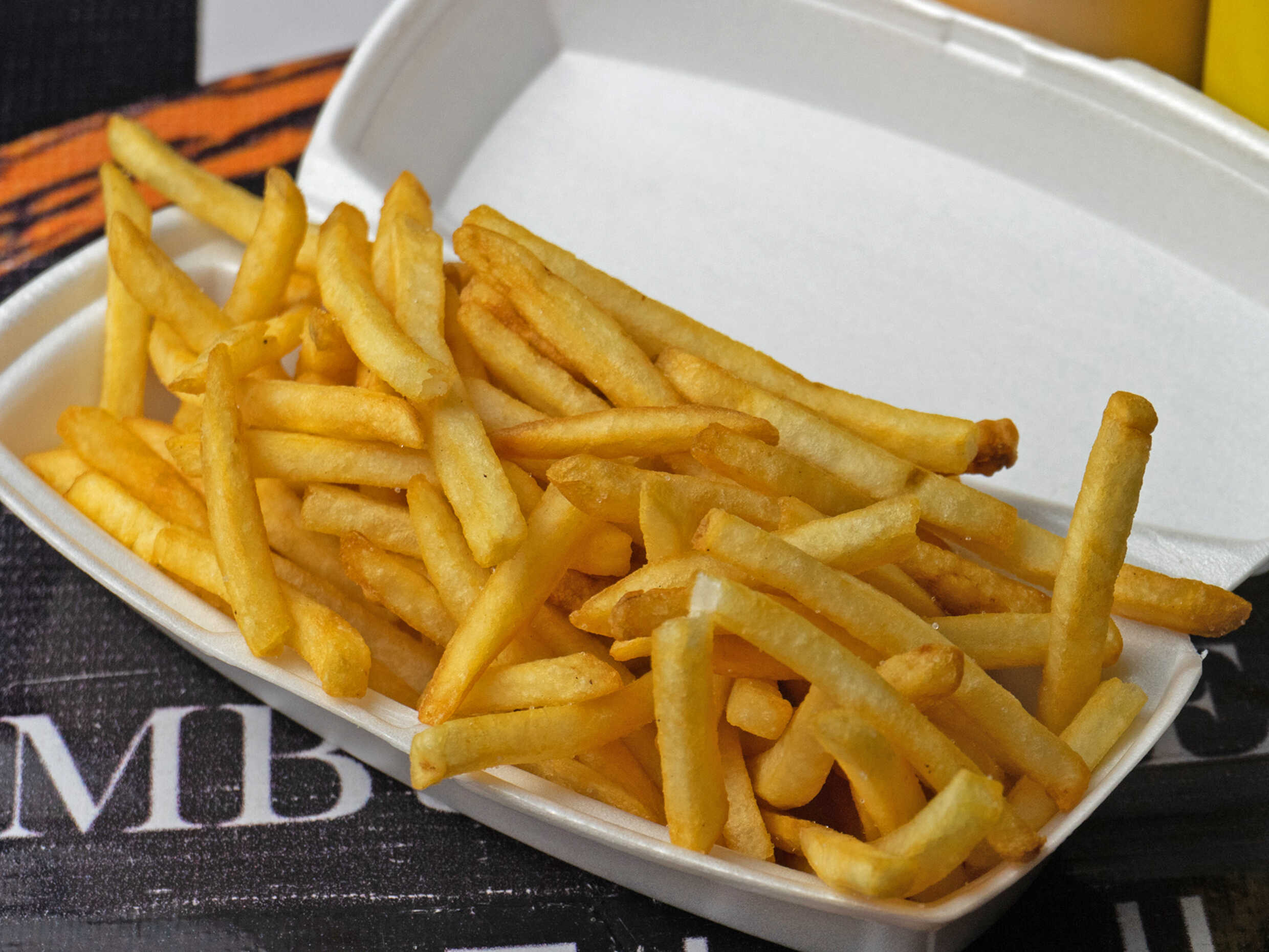 Papas 1/2 Orden con Queso