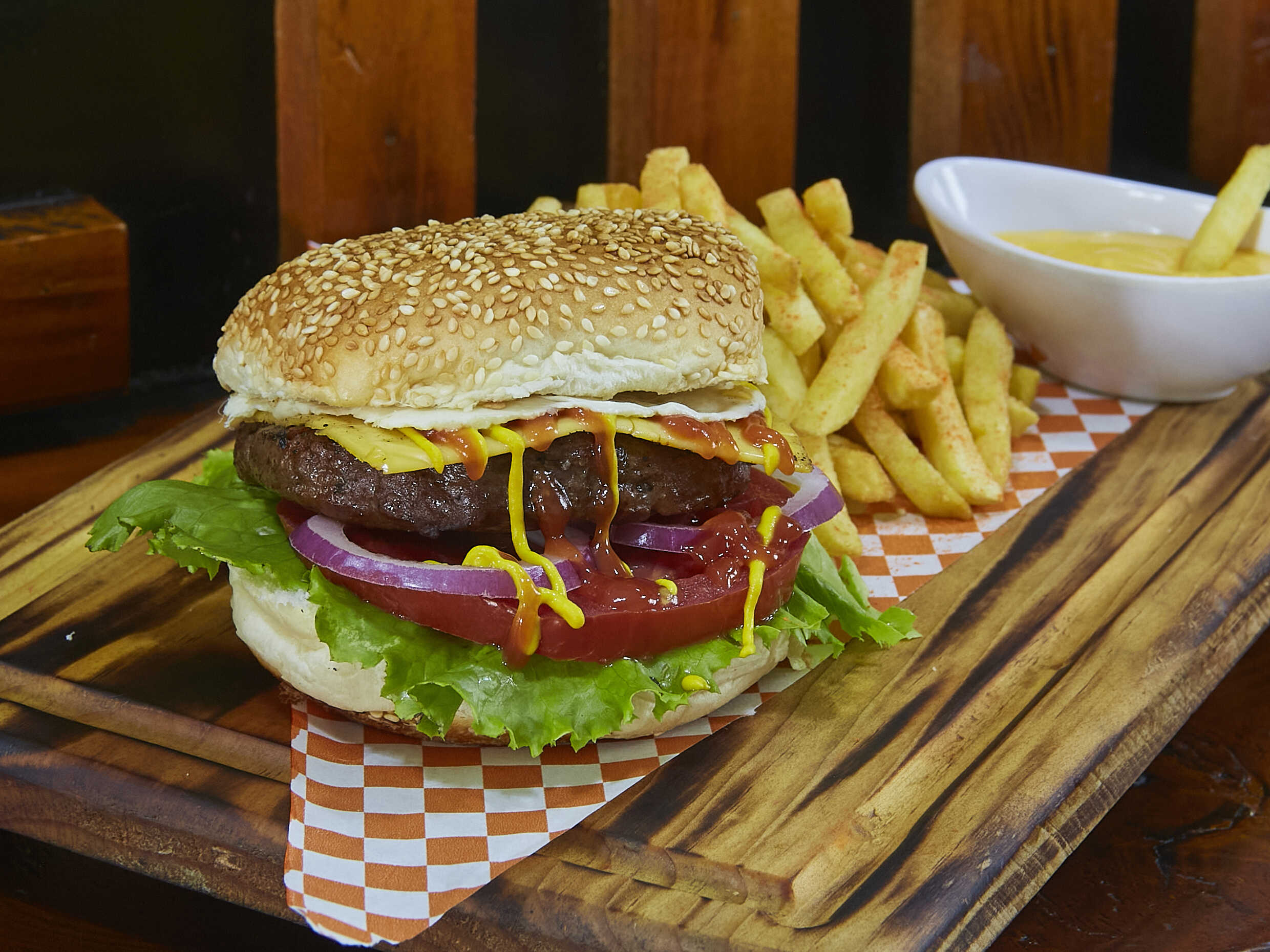 Hamburguesa Clásica