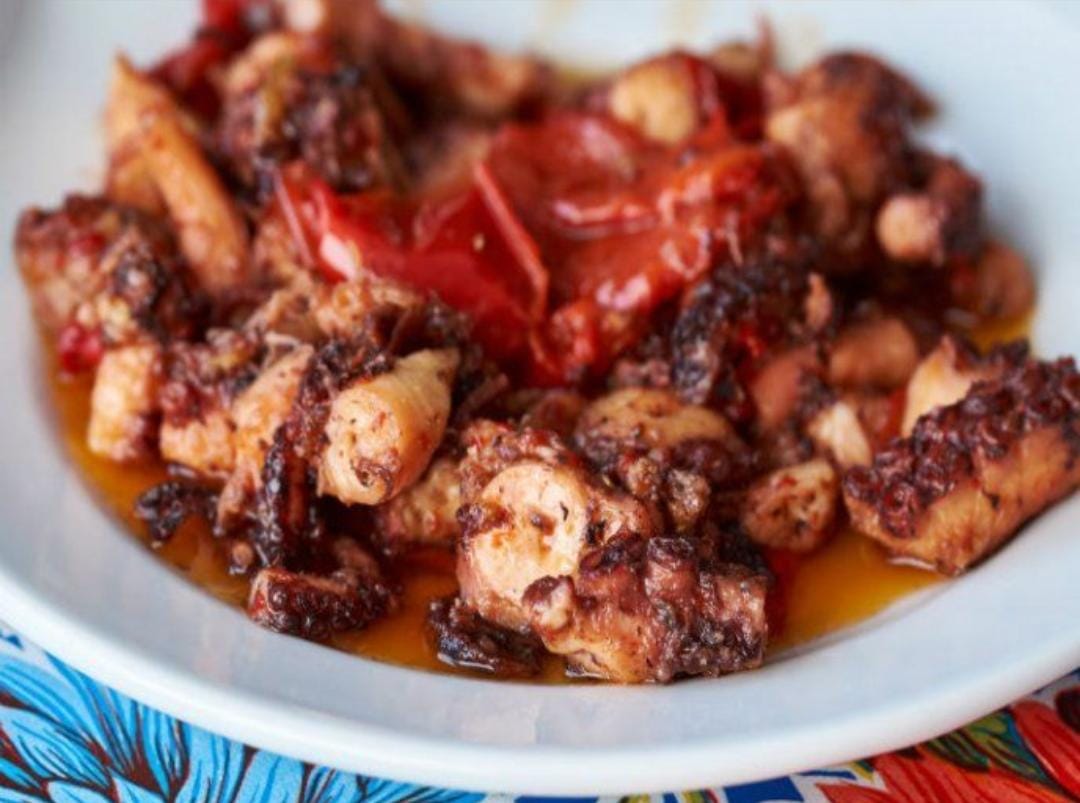 Pulpos al Mojo de Ajo