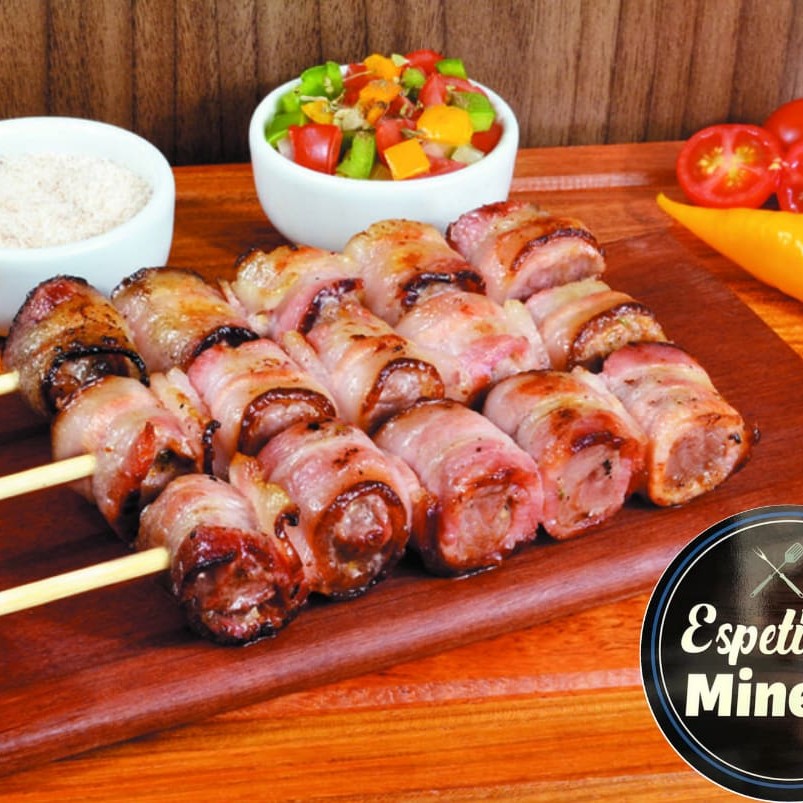 Filé mignon enrolado no bacon. Aproximadamente 120g