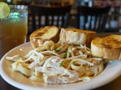 Fettuccini Alfredo