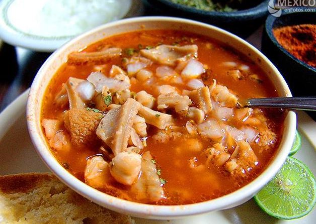 Orden de Menudo Tradicional rojo