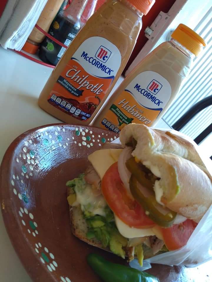 Lonche Triple de Pierna