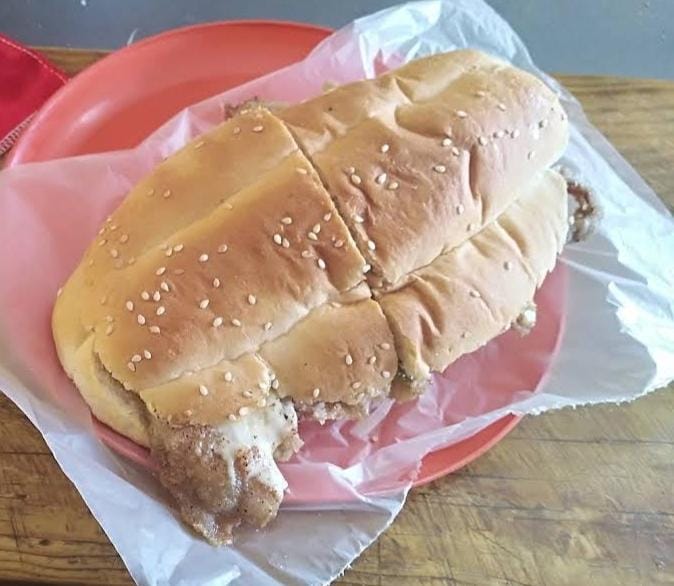 Torta Milanesa con Quesillo