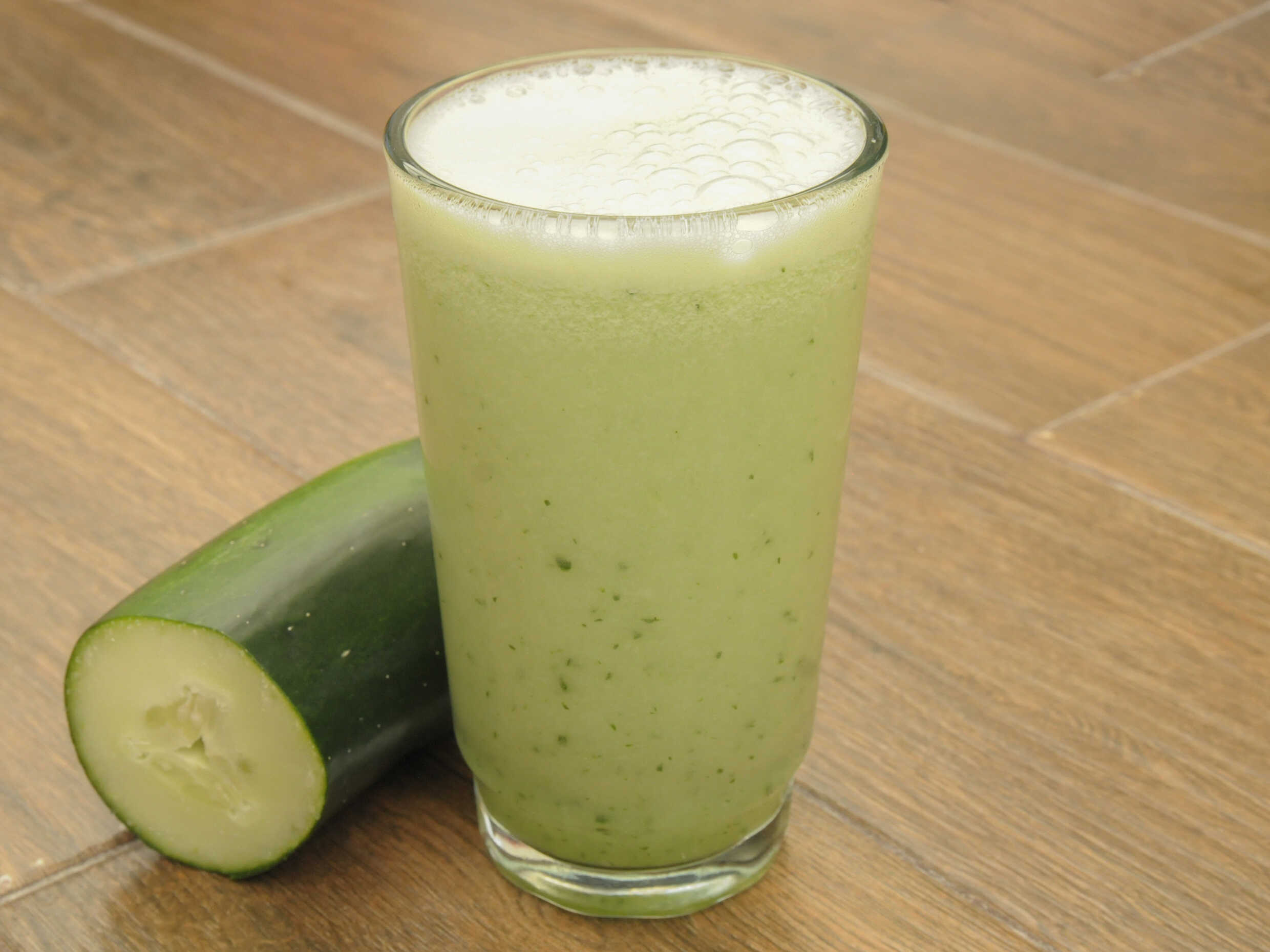 Agua Pepino